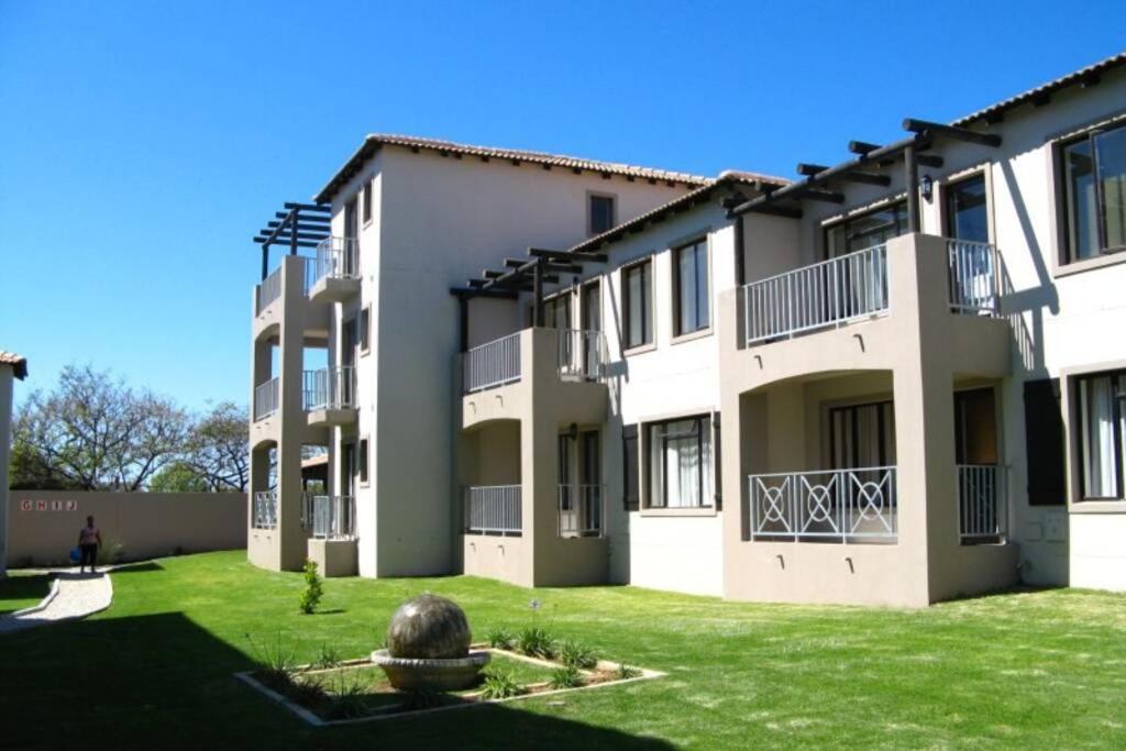 Plett Sunrise:) Apartment เพลตเตนเบิร์กเบย์ ภายนอก รูปภาพ